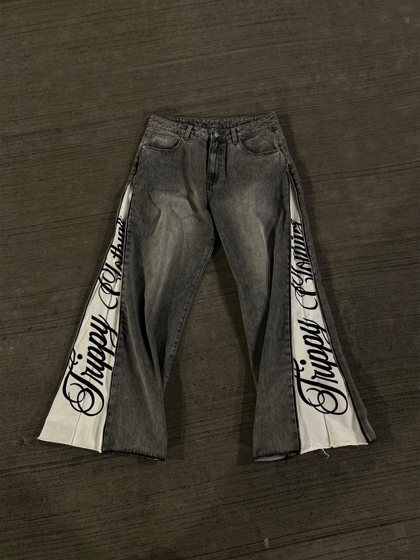 Trxppy Clothing Flared Zipper Jeans